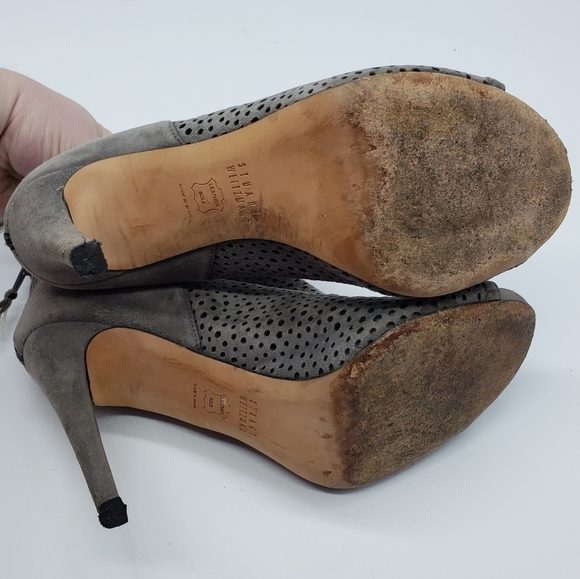 Stuart Weitzman Women US 8 Grey Heeled Bootie Suede Laser Cut Open Toe Heel Zip - Picture 10 of 13